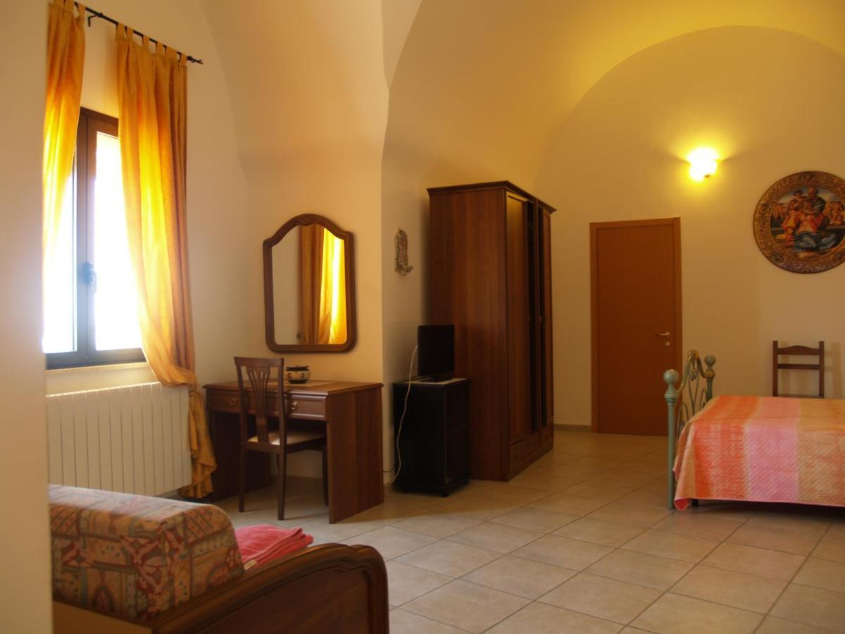 Bed and Breakfast Sogni D'Oro Гротталье Экстерьер фото